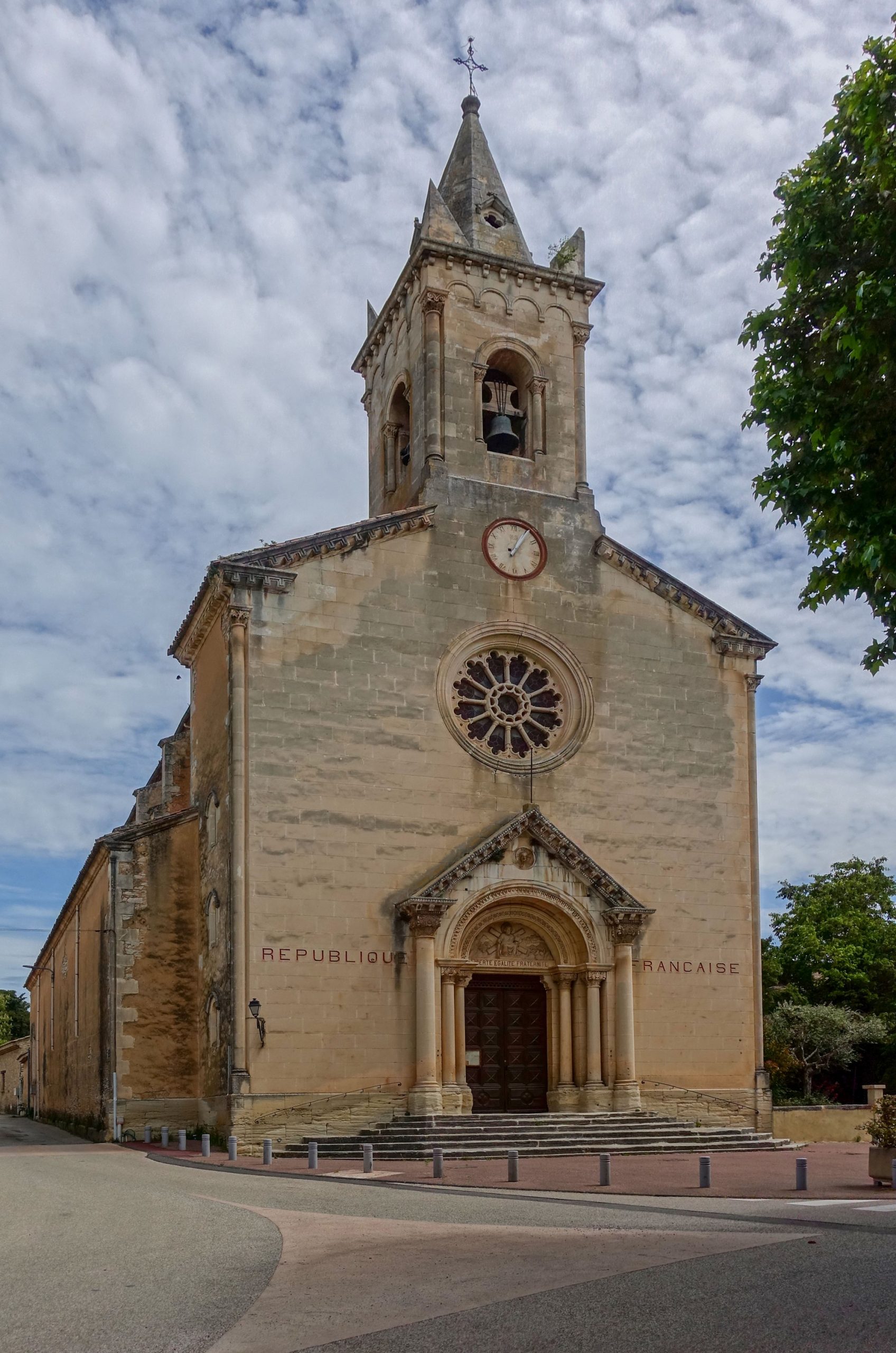 Eglise Saint André, Villes-sur-Auzon