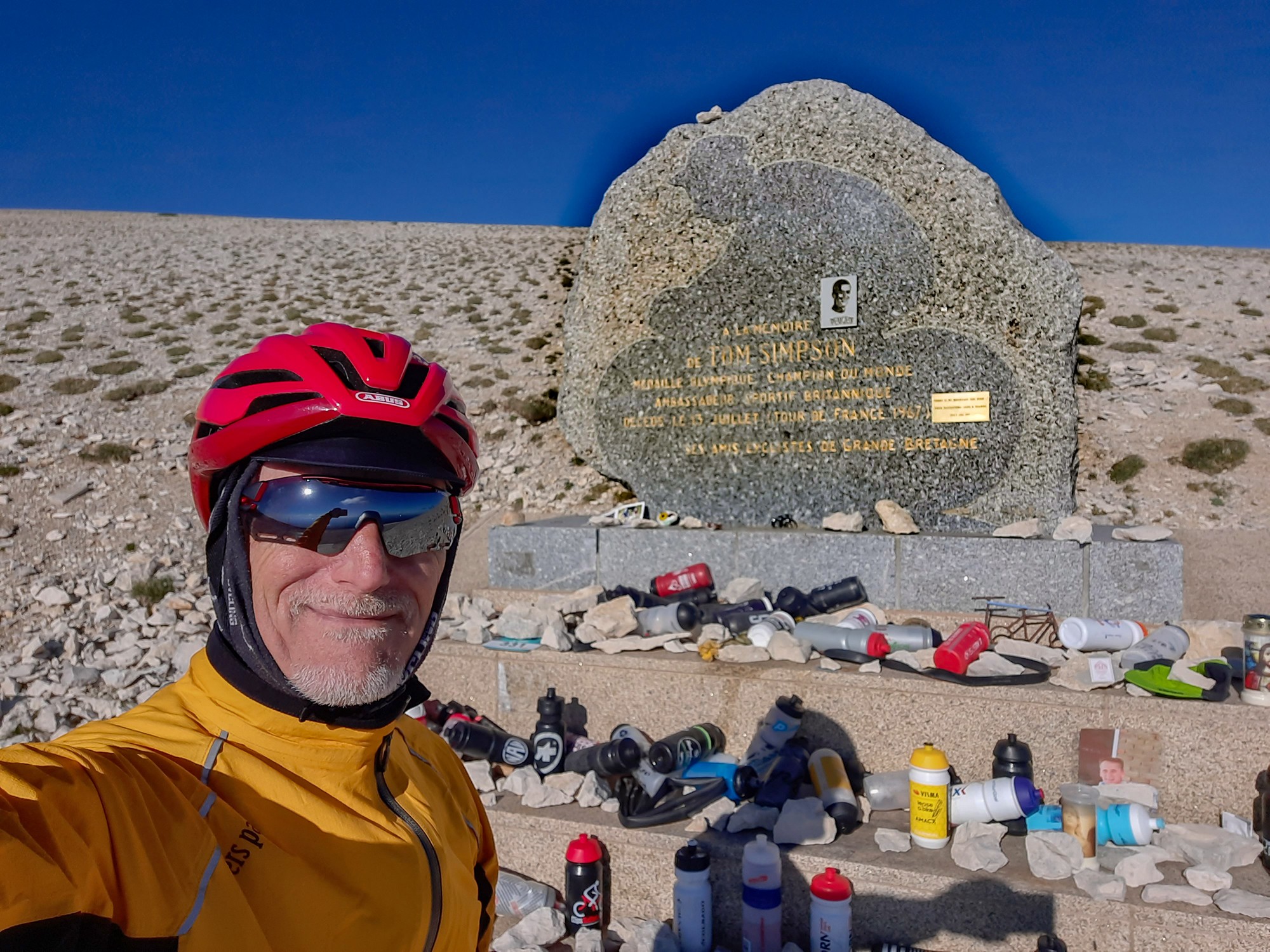 Tom Simpson memorial, Mont Ventoux